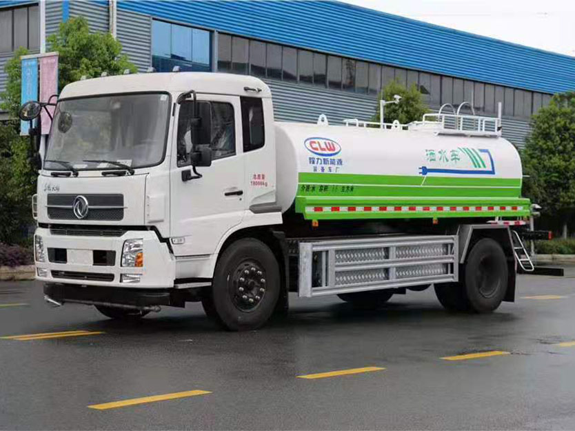 東風(fēng)天錦新能源純電動灑水車