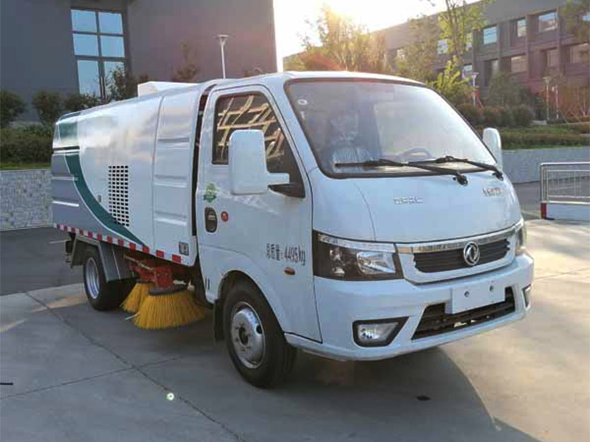程力牌新能源純電動掃路車(程力電動掃路車廠家)