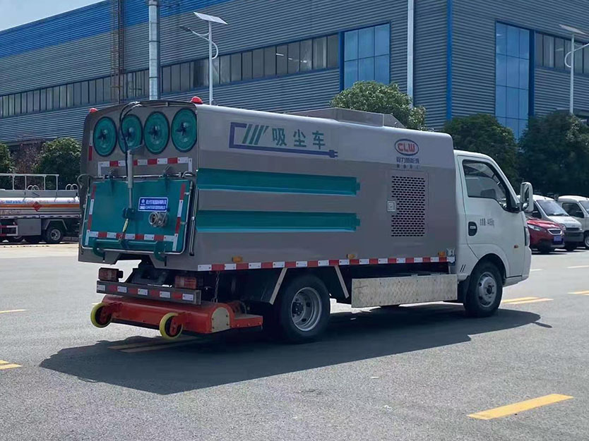 純電動?xùn)|風(fēng)華神吸塵車